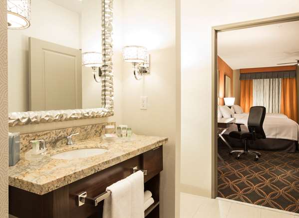 - Homewood Suites by Hilton Lynnwood