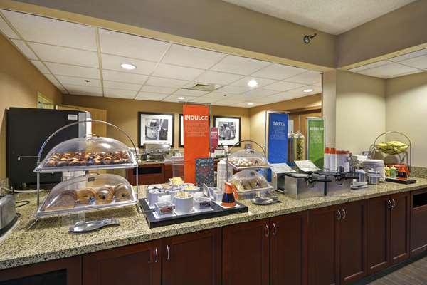 Amenities - Hampton Inn Tukwila - I-405, Exit 1