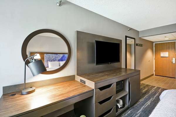  - Hampton Inn Tukwila - I-405, Exit 1