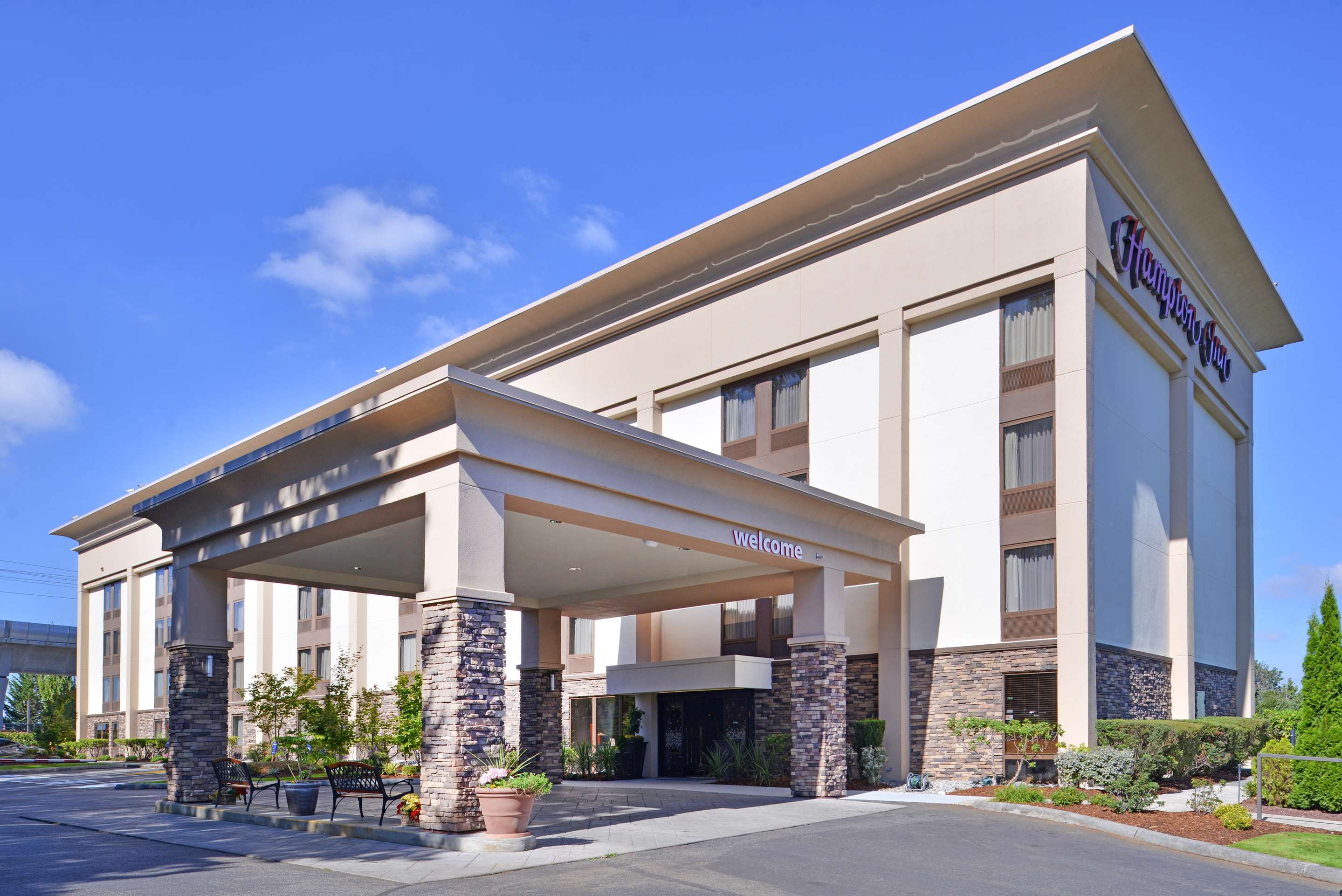 Exterior | Hampton Inn Seattle-Airport