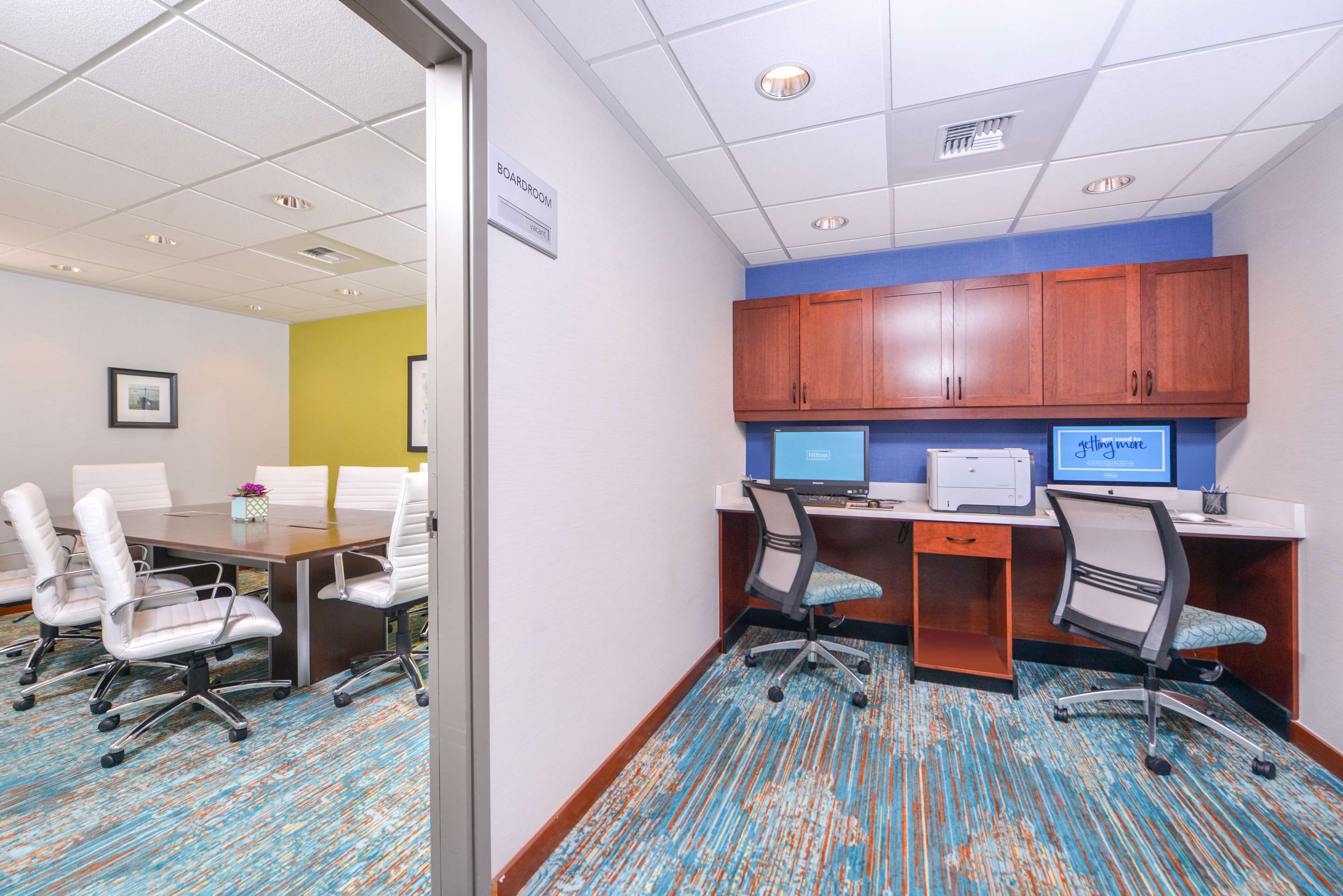 Meeting Room | Hampton Inn Seattle-Airport