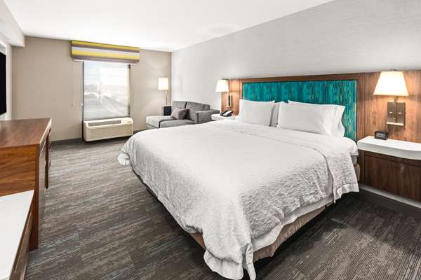  - Hampton Inn Seekonk - I-195, Exit 1