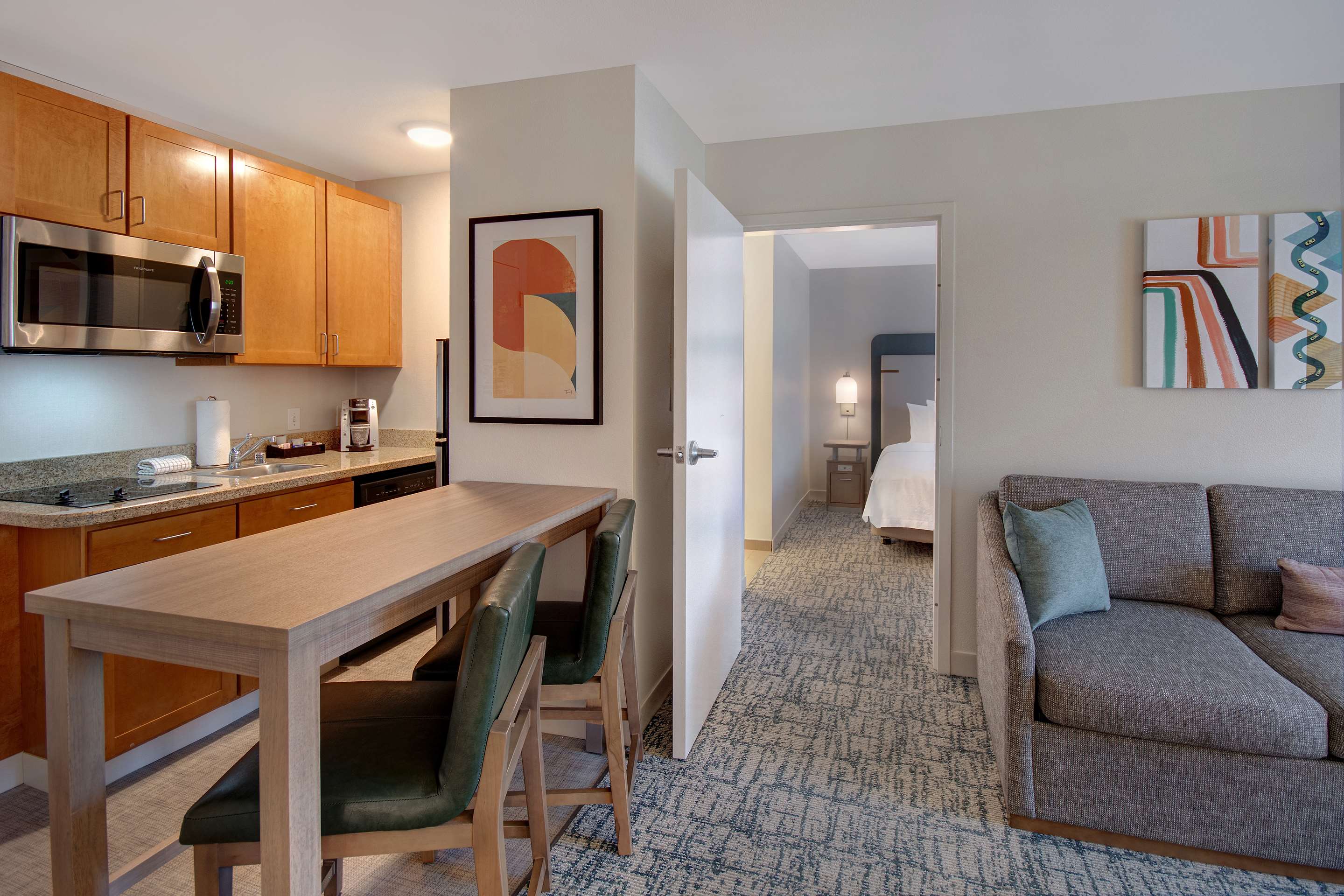 Guest room