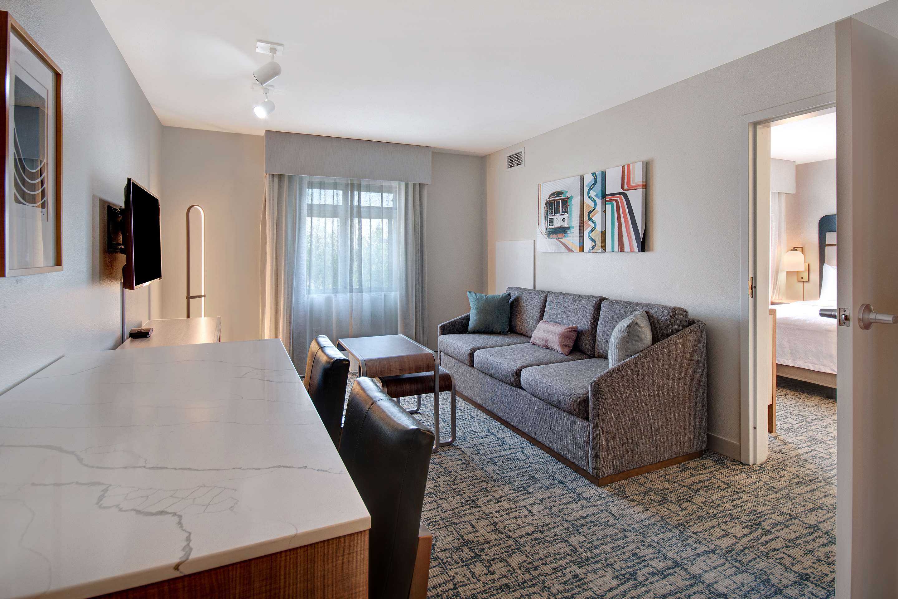 Guest room