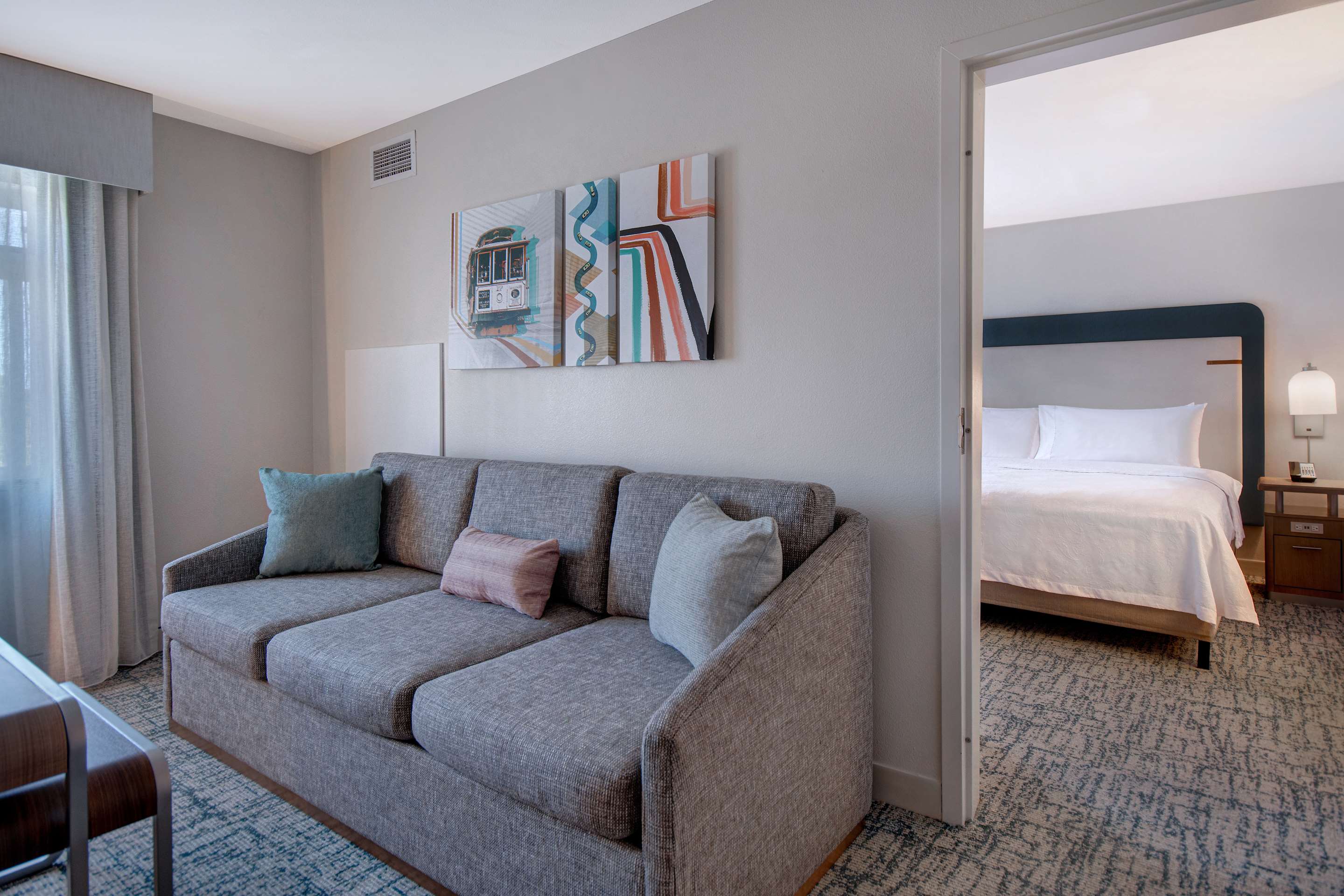 Guest room