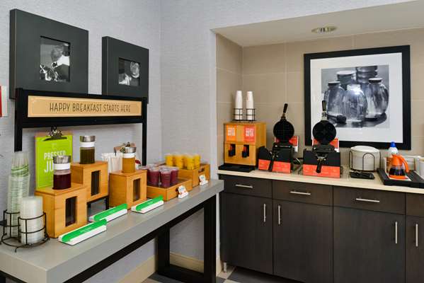 Amenities - Hampton Inn Daly City