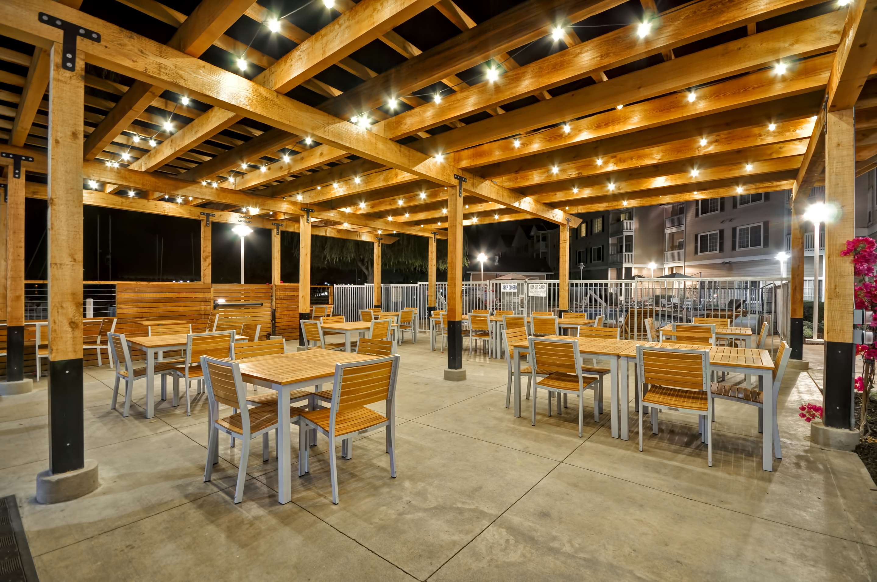 Exterior | Homewood Suites by Hilton Oakland-Waterfront