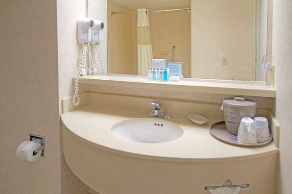  - Hampton Inn Fremont - I-880, Exit 12