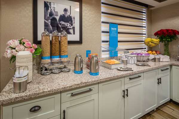 Restaurant - Hampton Inn SFO Airport South San Francisco