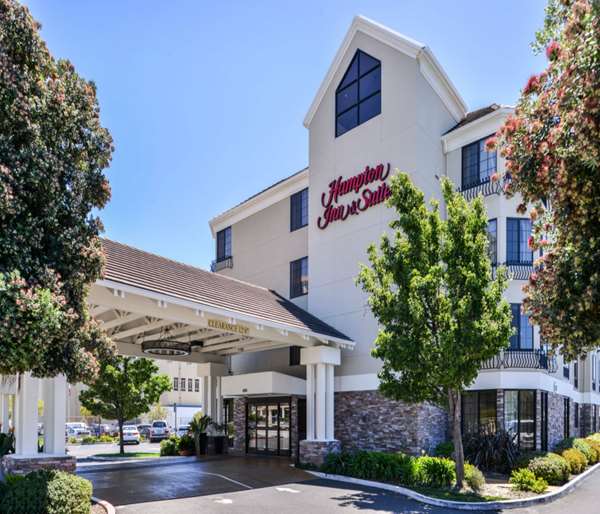 Exterior view - Hampton Inn & Suites Burlingame