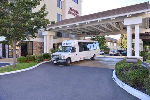 Exterior view - Hampton Inn & Suites Burlingame