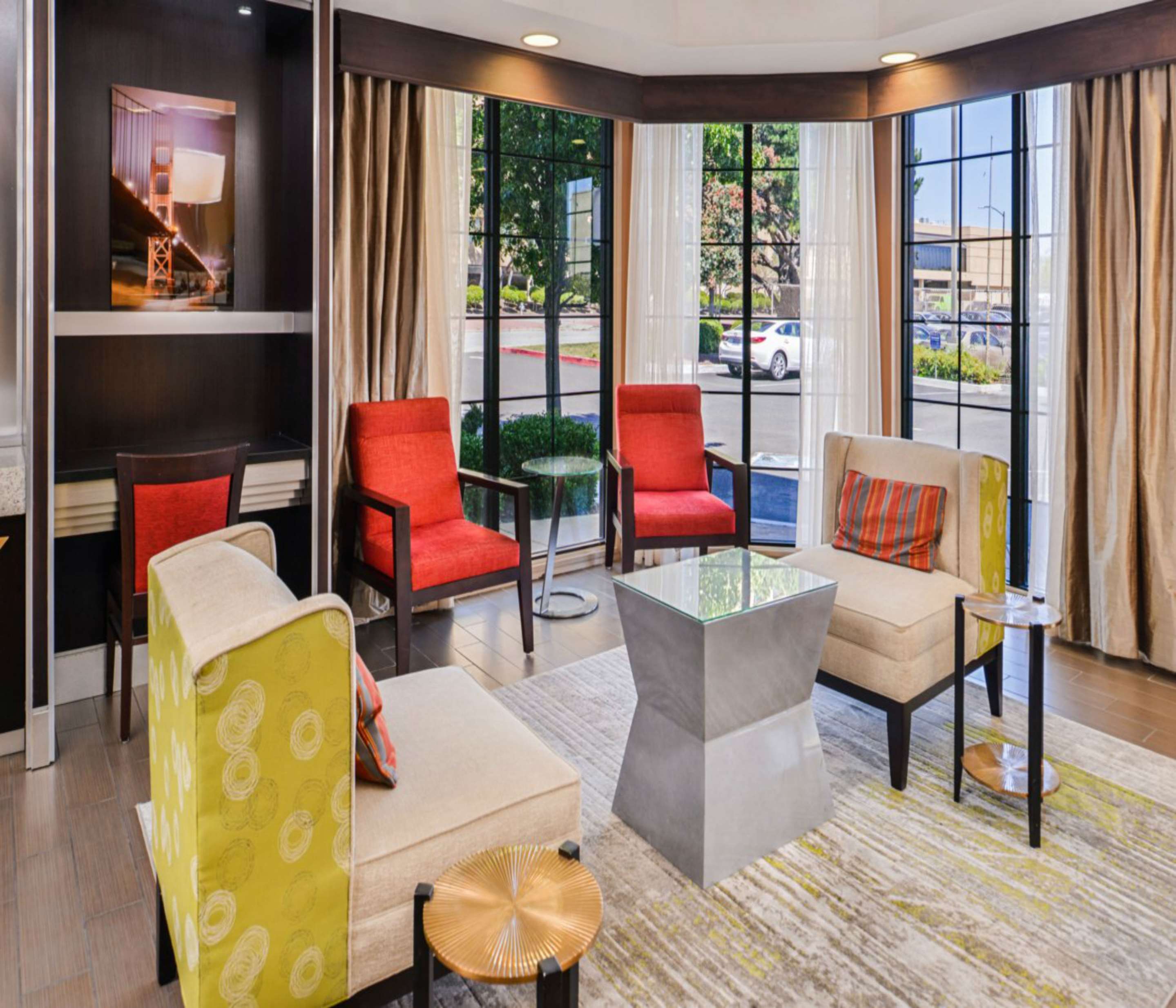 Lobby | Hampton Inn & Suites San Francisco-Burlingame-Airport South