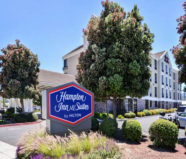 Exterior view - Hampton Inn & Suites Burlingame