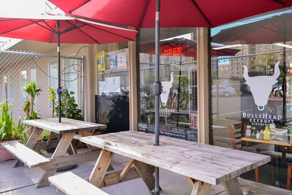 Restaurant - Hampton Inn & Suites Burlingame