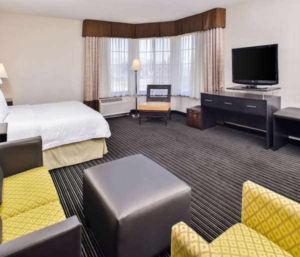  - Hampton Inn & Suites Burlingame
