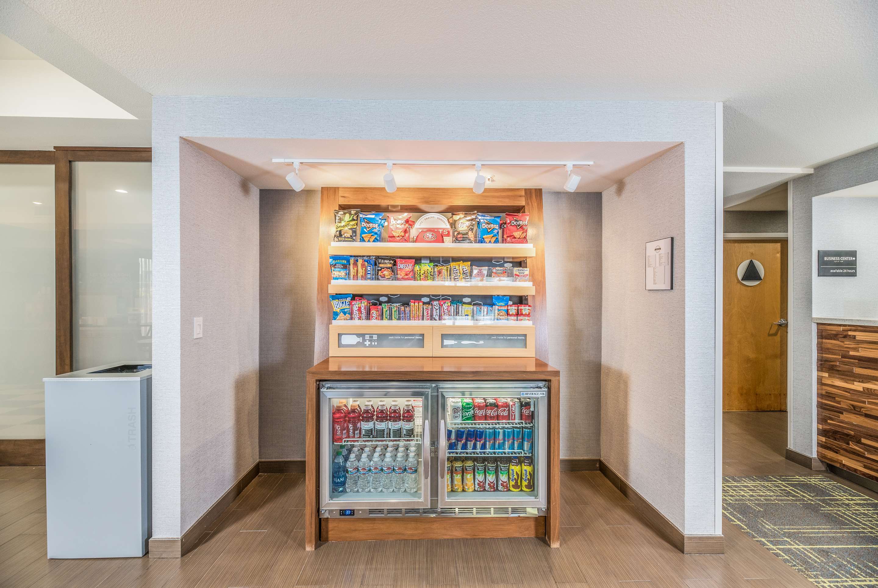 Restaurant | Hampton Inn Oakland-Hayward