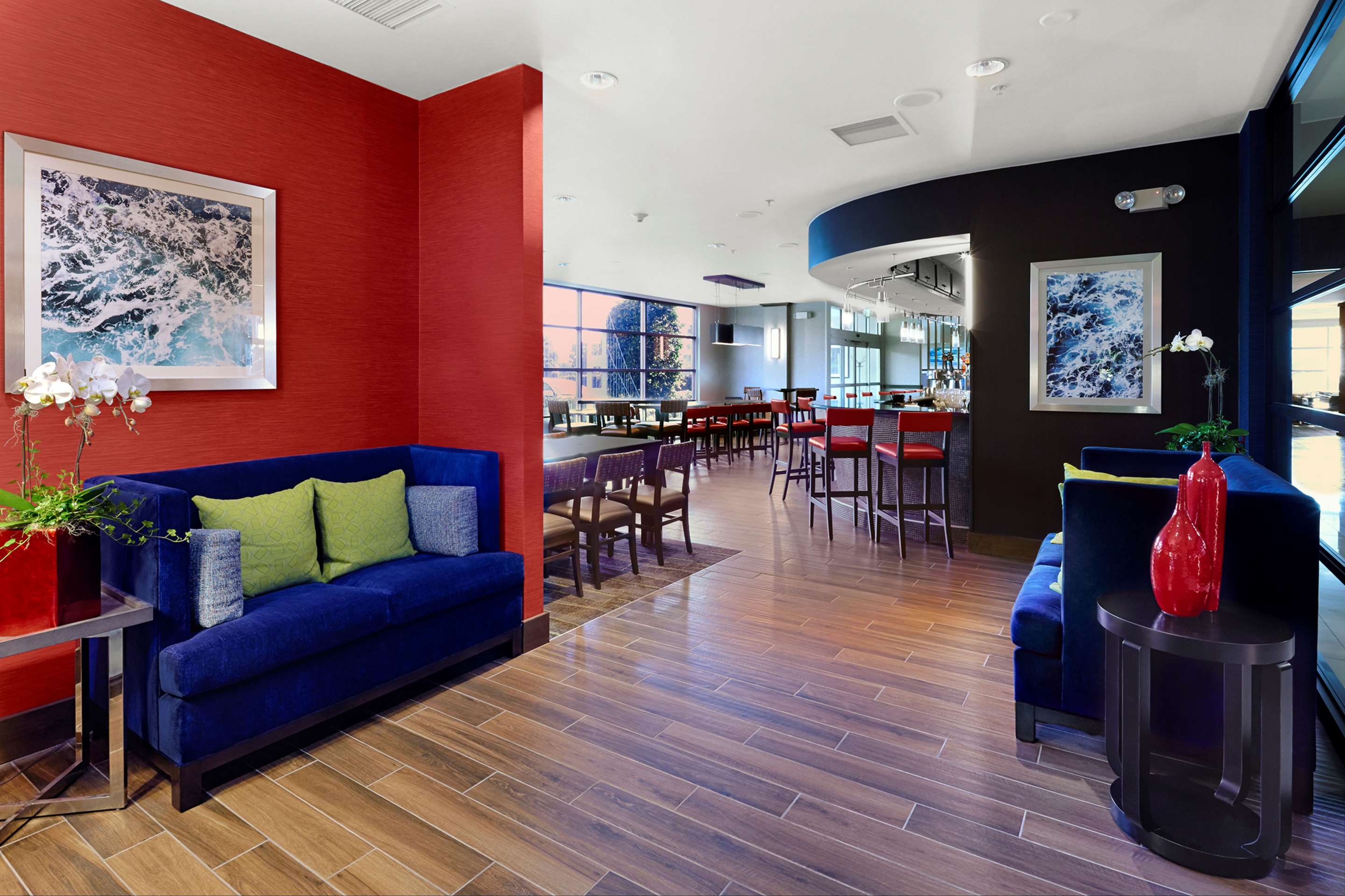 BarLounge | DoubleTree by Hilton Hotel San Francisco Airport North
