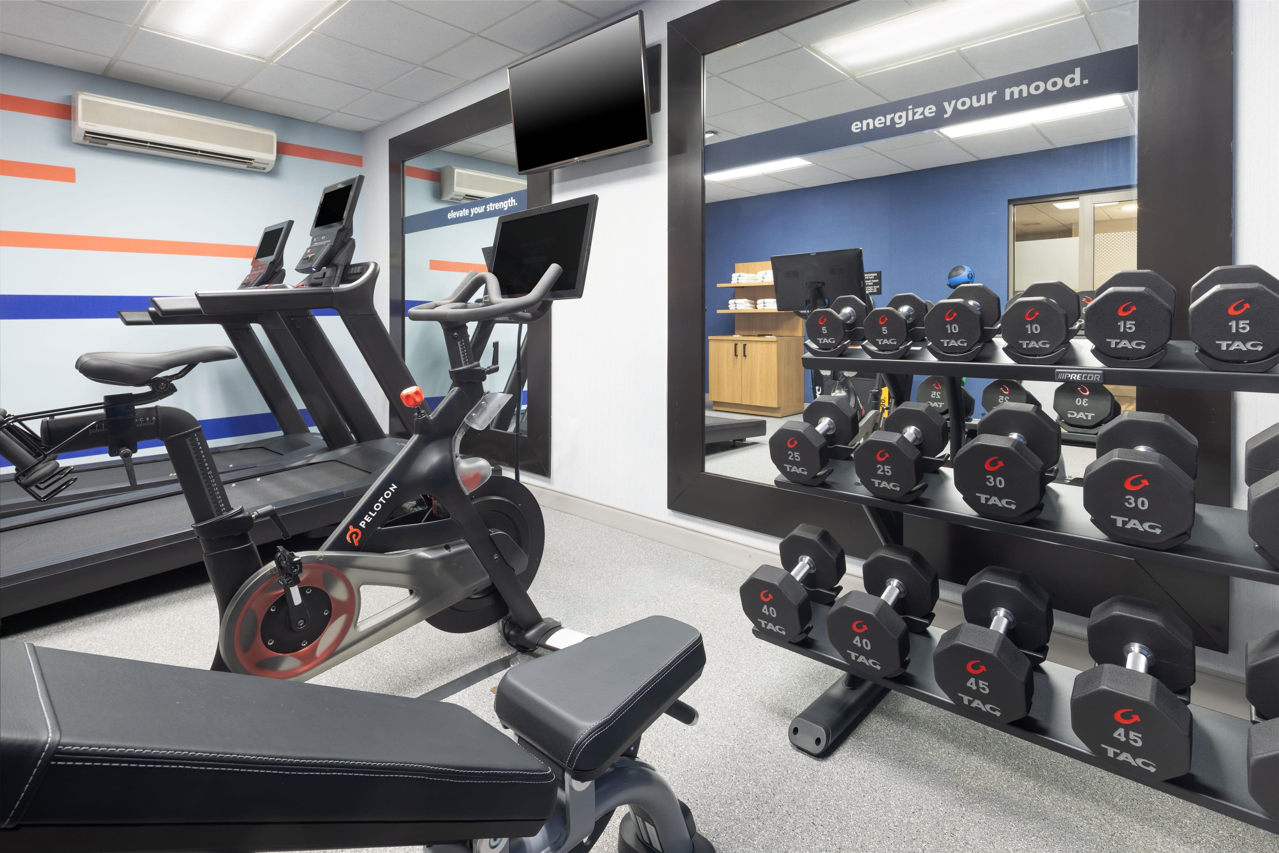 Health club fitness center gym | Hampton Inn & Suites Berkshires-Lenox