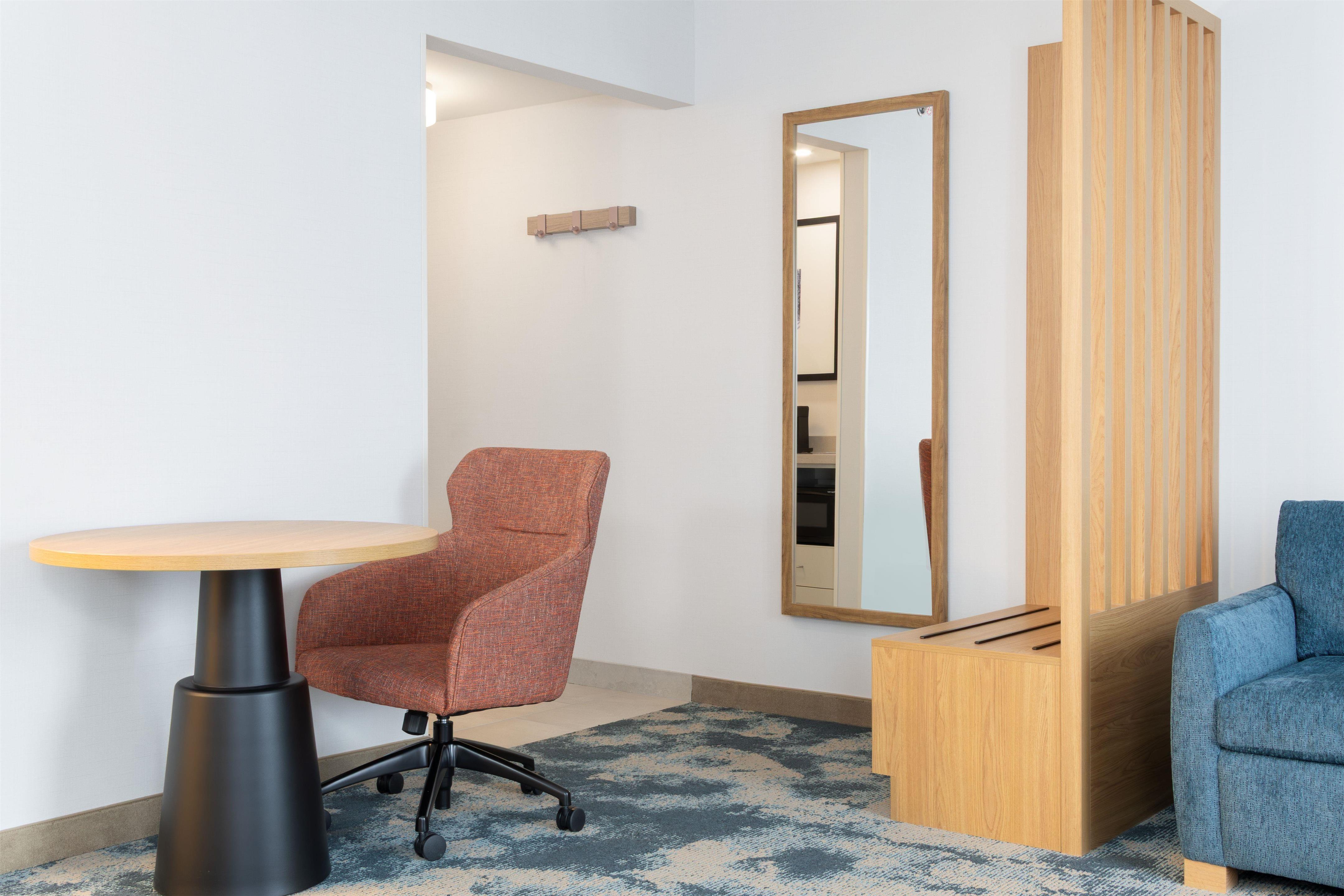 Guest room