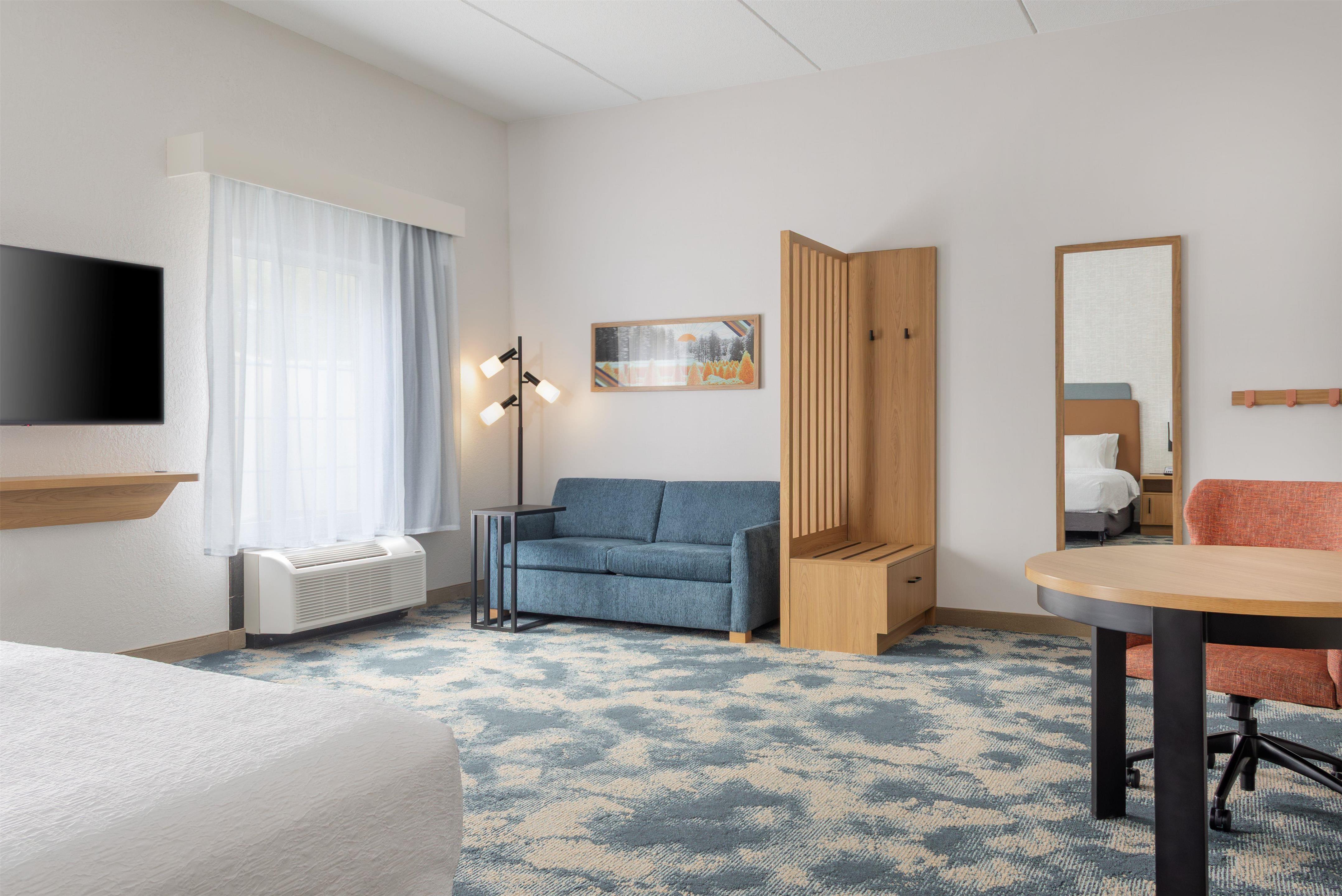 Guest room