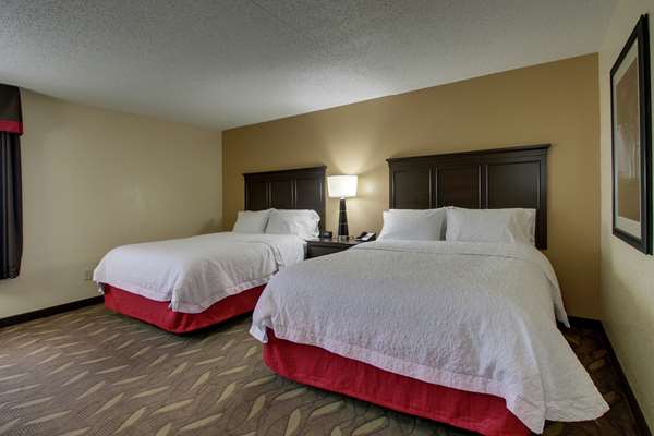  - Hampton Inn Lebanon - I-44, Exit 127