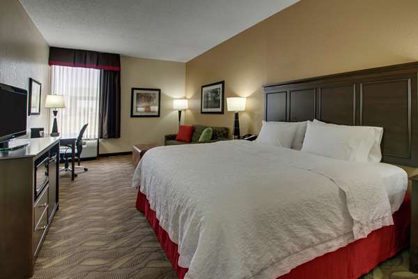  - Hampton Inn Lebanon - I-44, Exit 127