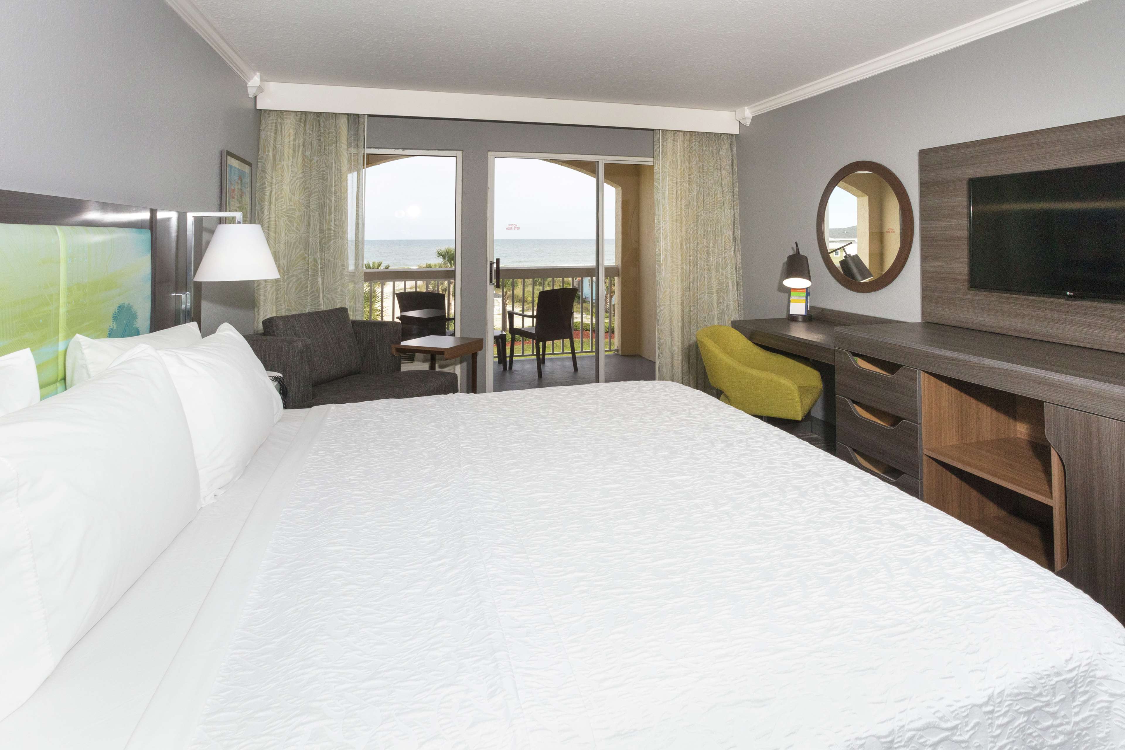 Hampton Inn Saint Augustine Beach Room Type - KNG WHIRLPOOL BEACHVIEW-NS
