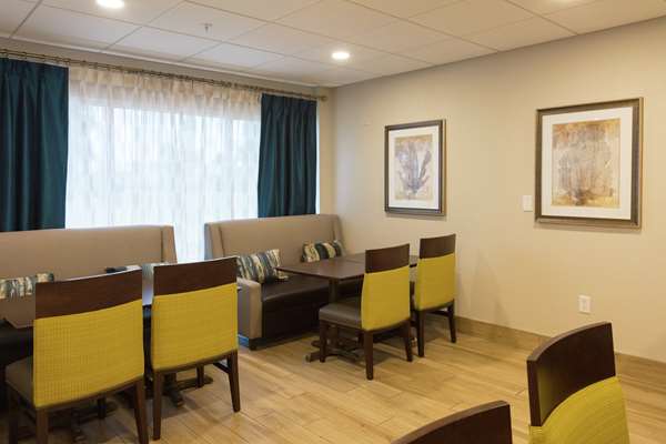 Amenities - Hampton Inn St Augustine Beach