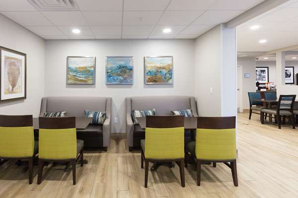 Amenities - Hampton Inn St Augustine Beach