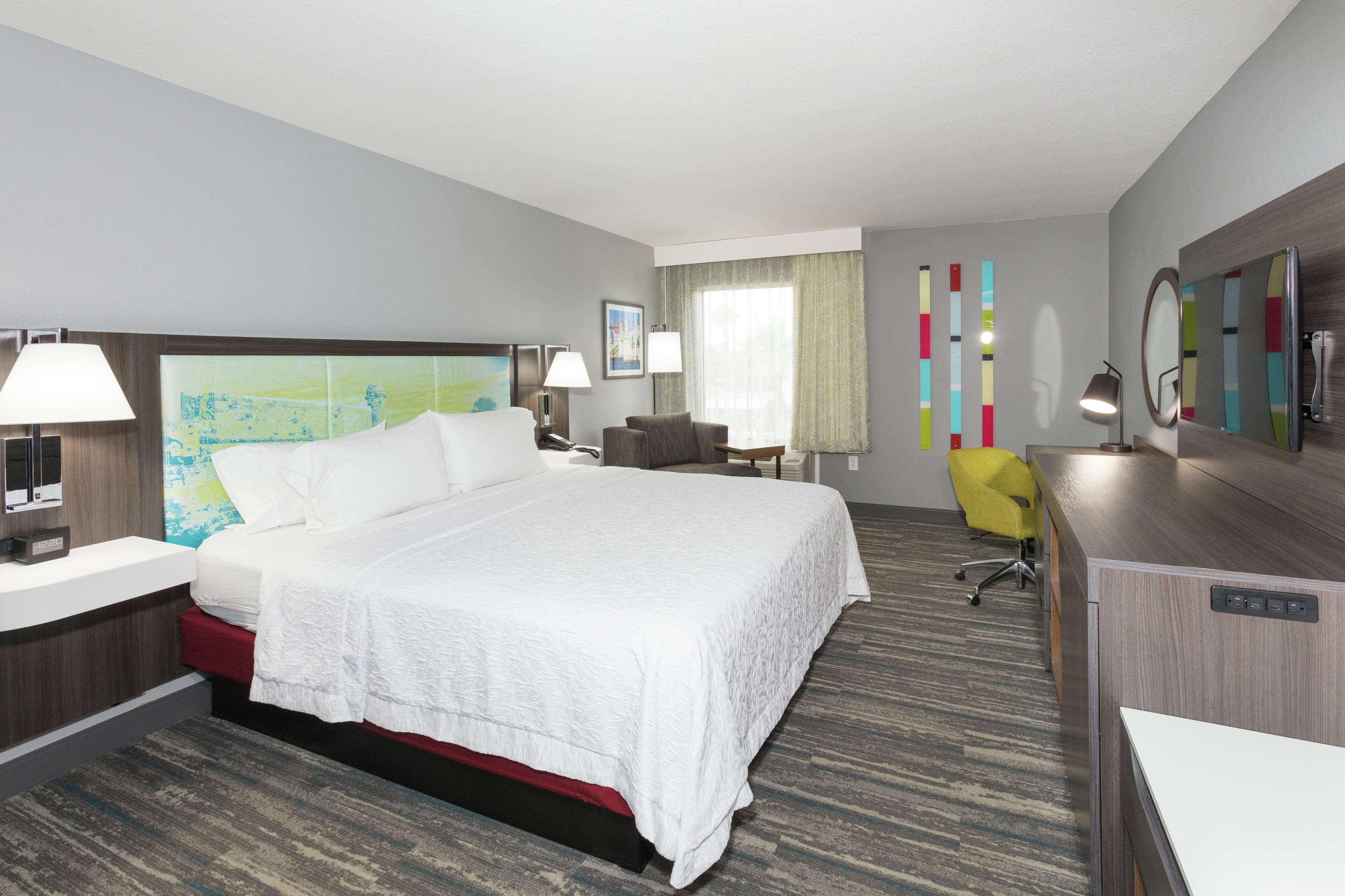 Hampton Inn Saint Augustine Beach Room Type - 1 KING CITYVIEW NOSMOK