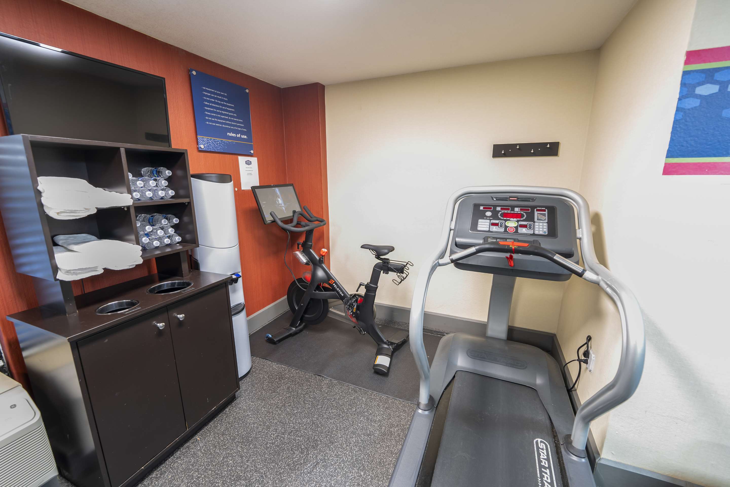 Health club fitness center gym | Hampton Inn St. Augustine-Historic District
