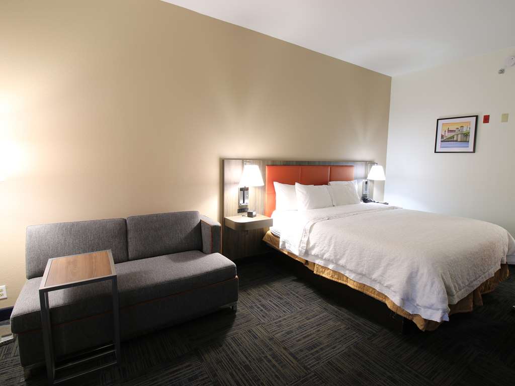 Hampton Inn St. Augustine-I-95 Room Type - 1 KING BED STUDY NONSMOK