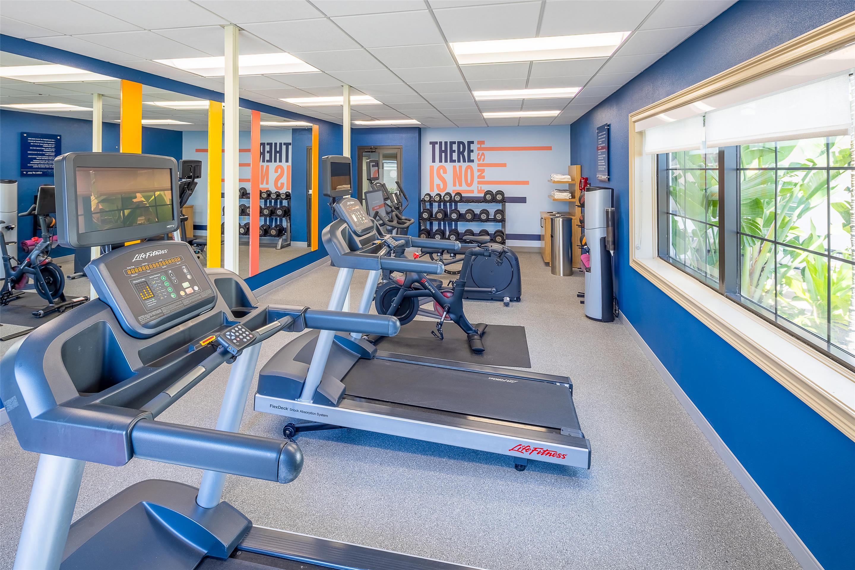 Health club fitness center gym | Hampton Inn & Suites St. Augustine-Vilano Beach