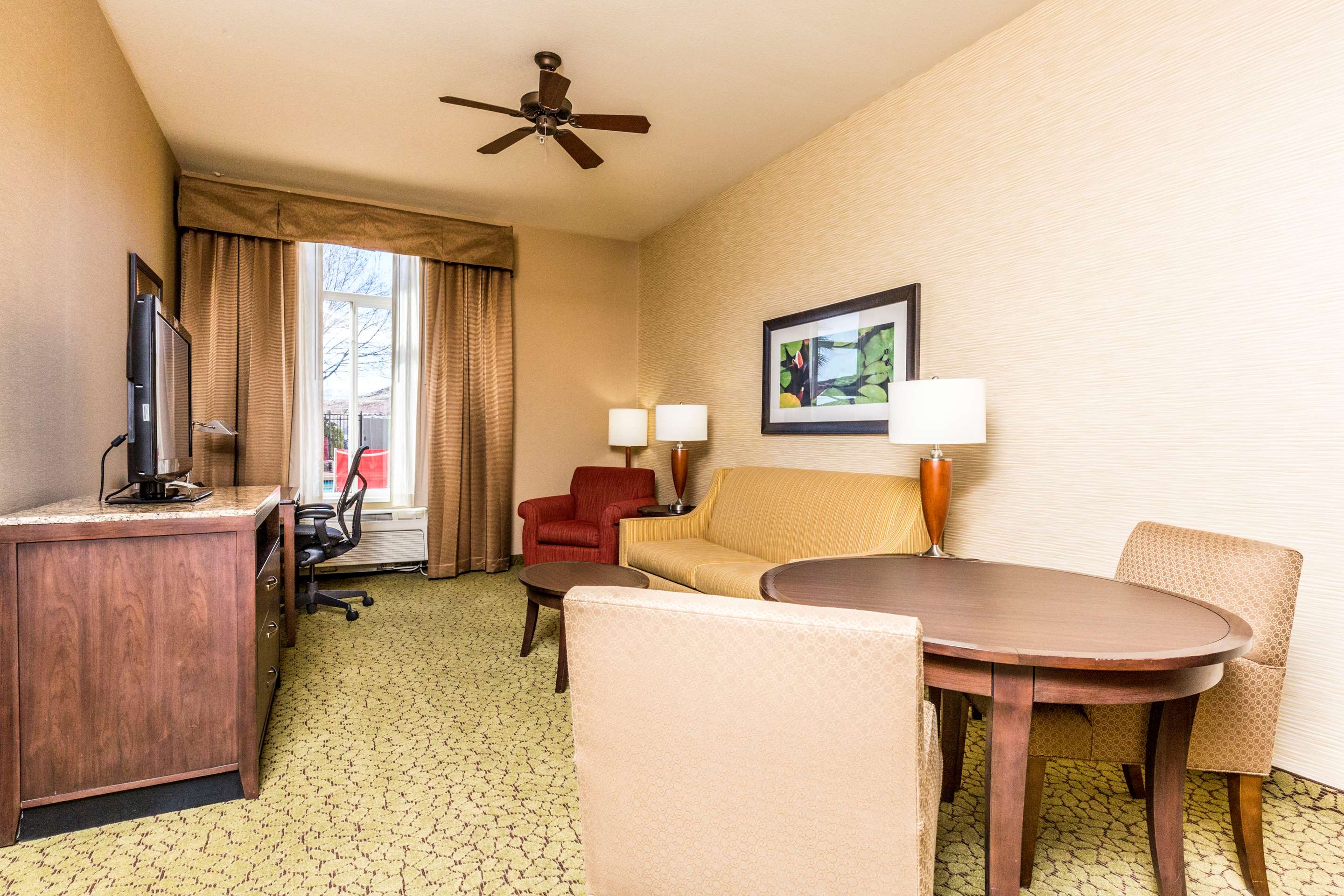 Guest room