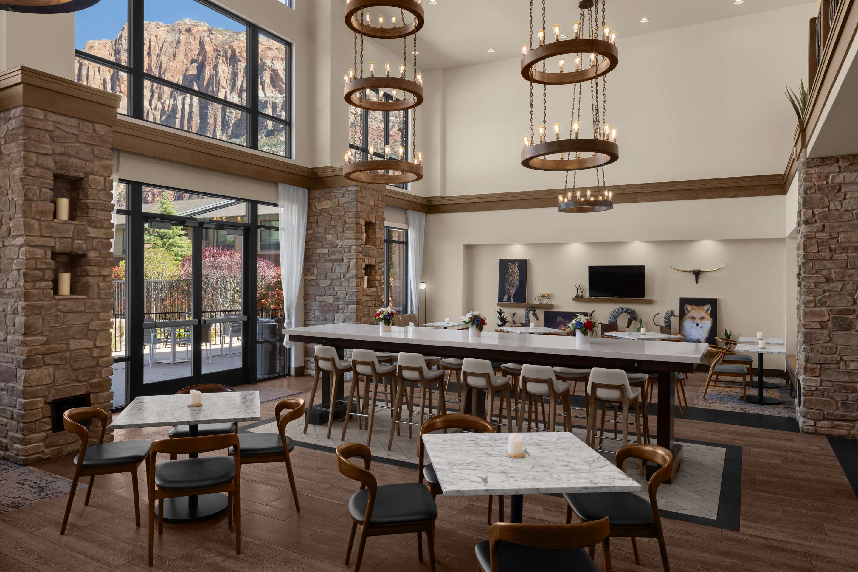 Breakfast Area | Hampton Inn & Suites Springdale/Zion National Park