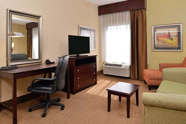  - Hampton Inn Staunton