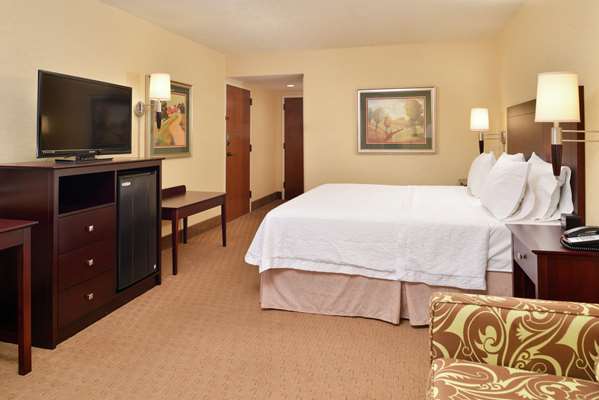  - Hampton Inn Staunton