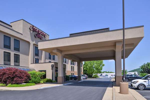 Exterior view - Hampton Inn Staunton