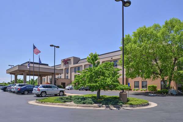 Exterior view - Hampton Inn Staunton