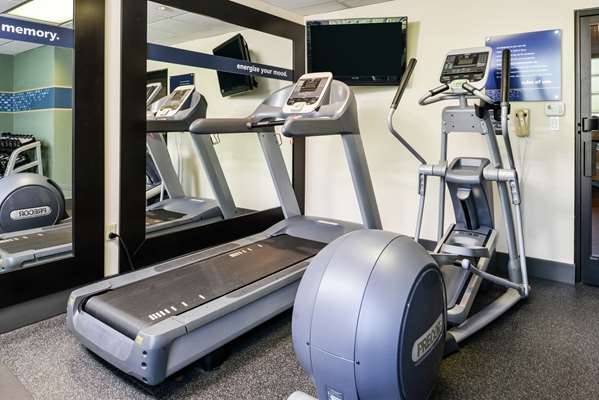 Fitness/ Exercise Room - Hampton Inn Staunton