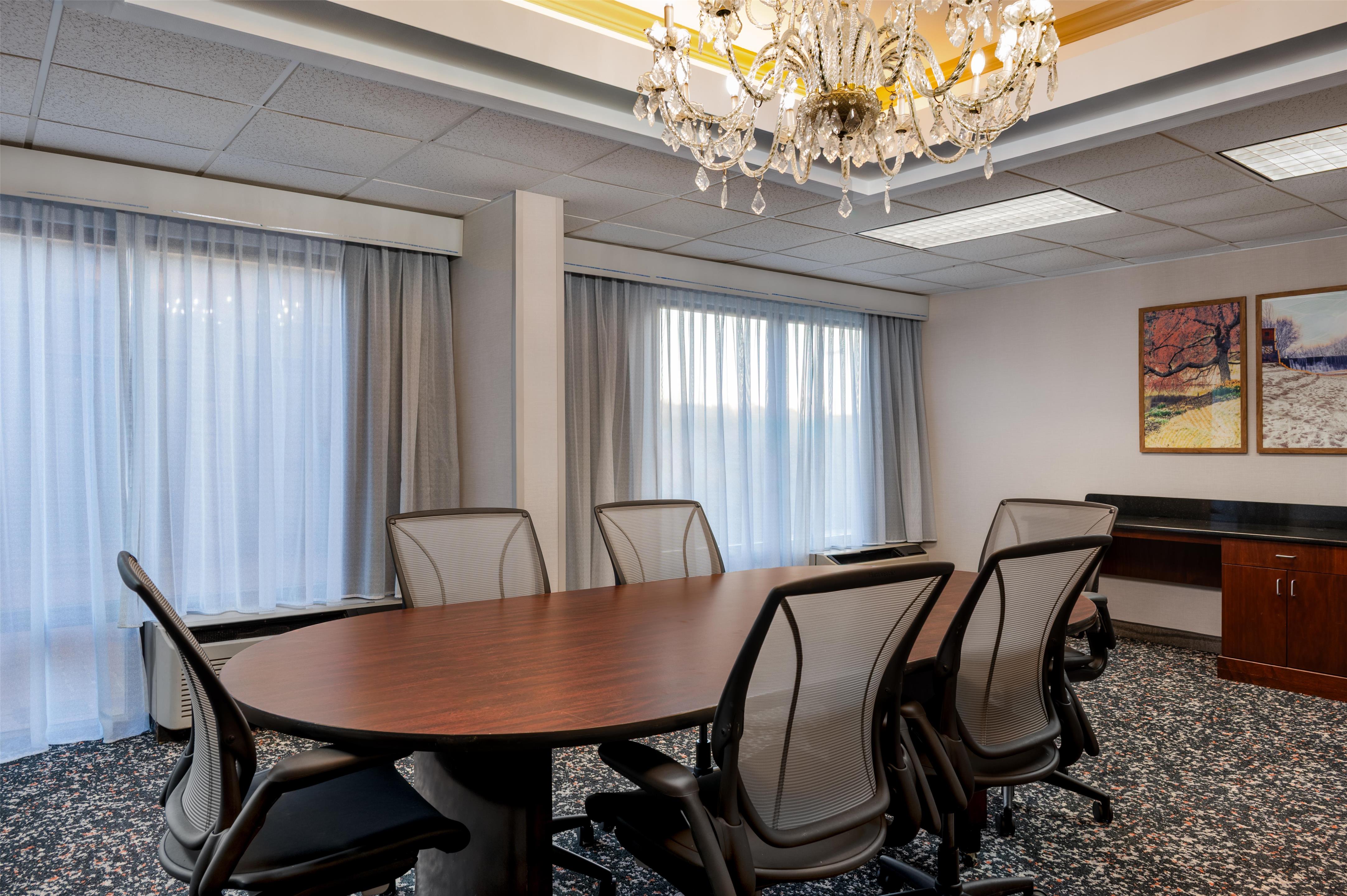 Meeting Room | Hampton Inn South Hill