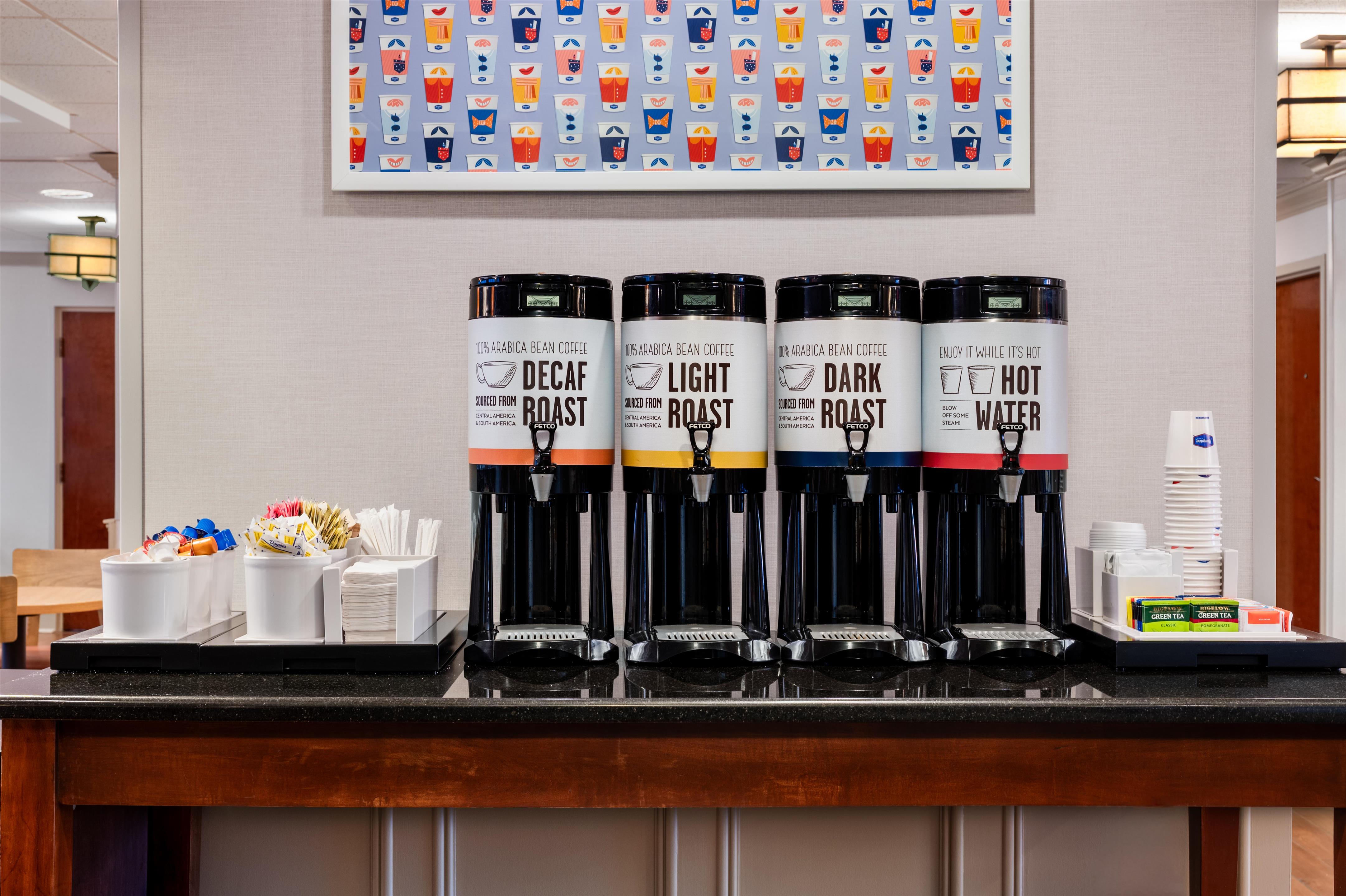 Restaurant | Hampton Inn South Hill