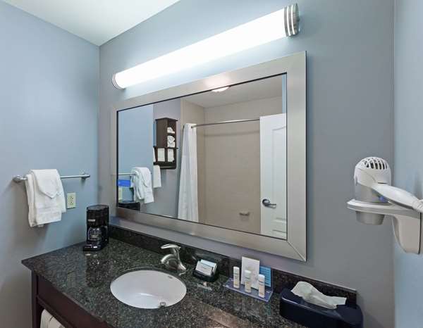  - Hampton Inn & Suites Bossier City - I-220, Exit 12