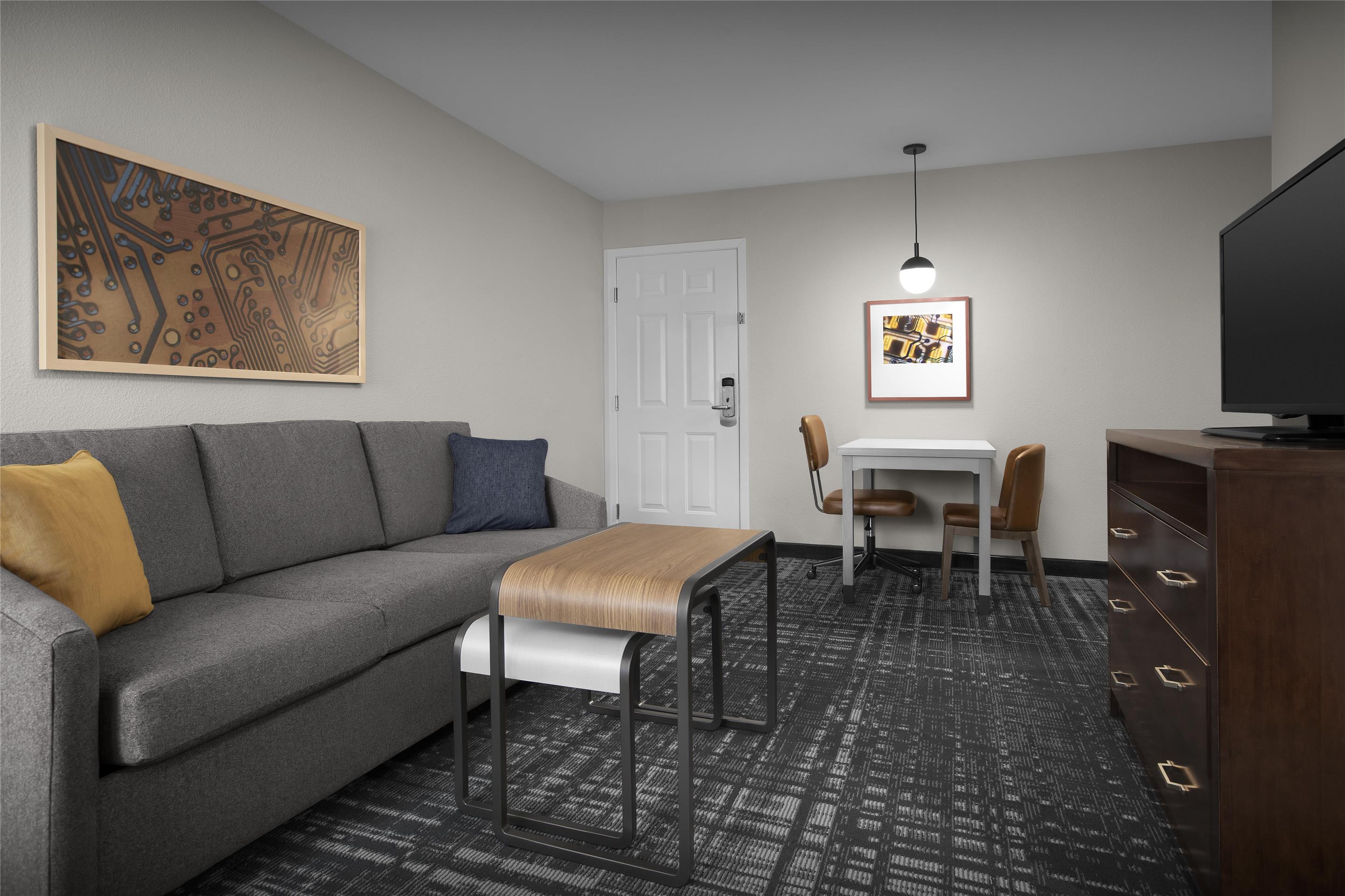 Guest room