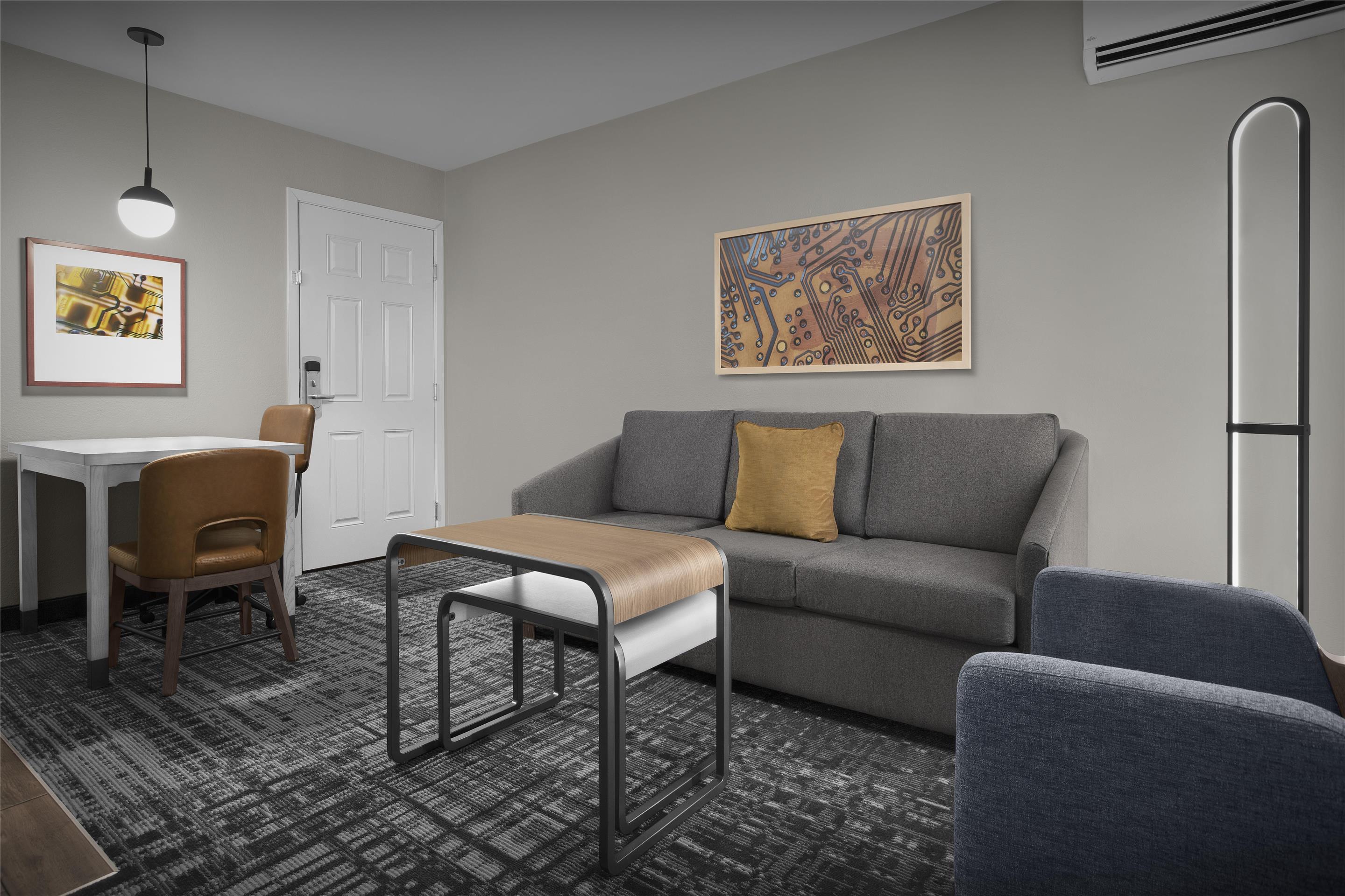 Guest room