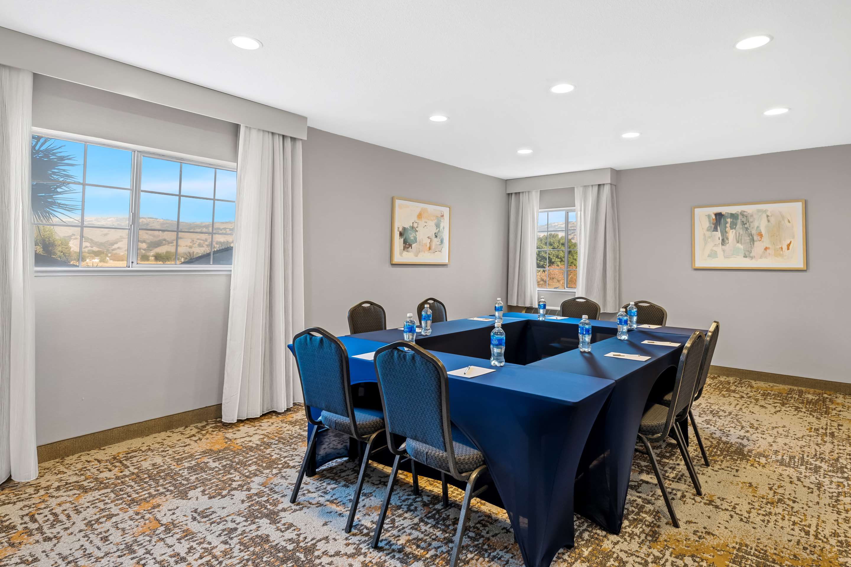 Meeting Room | Hampton Inn Morgan Hill