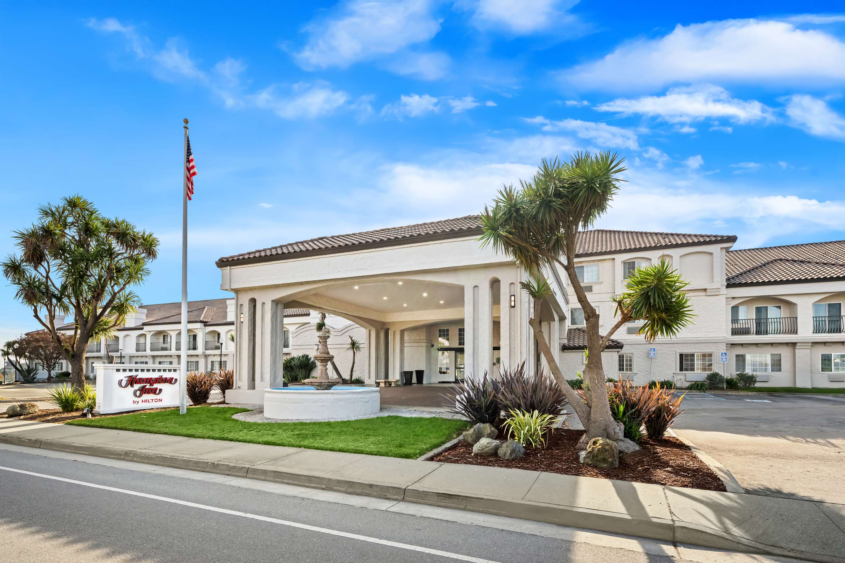 Exterior | Hampton Inn Morgan Hill