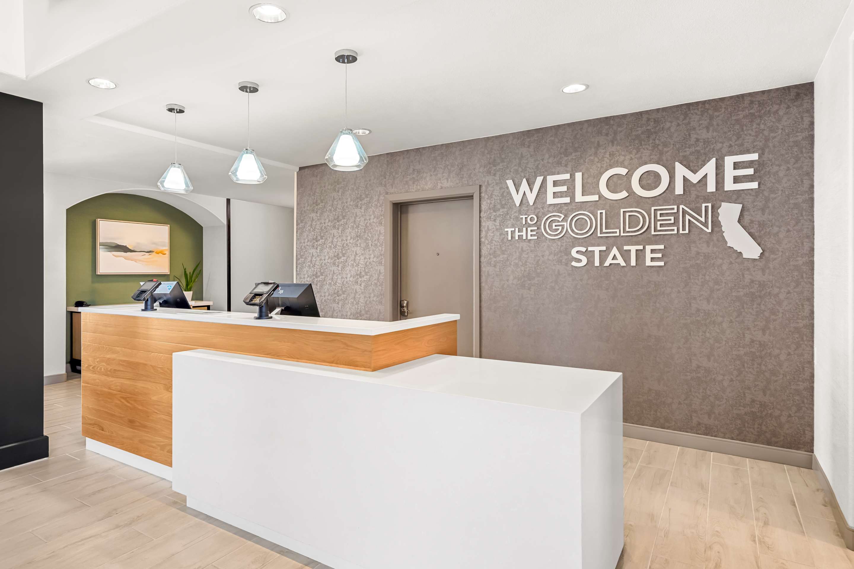 Reception | Hampton Inn Morgan Hill