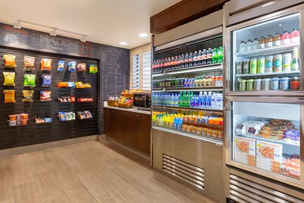 Restaurant - DoubleTree by Hilton Hotel Pruneyard Plaza Campbell