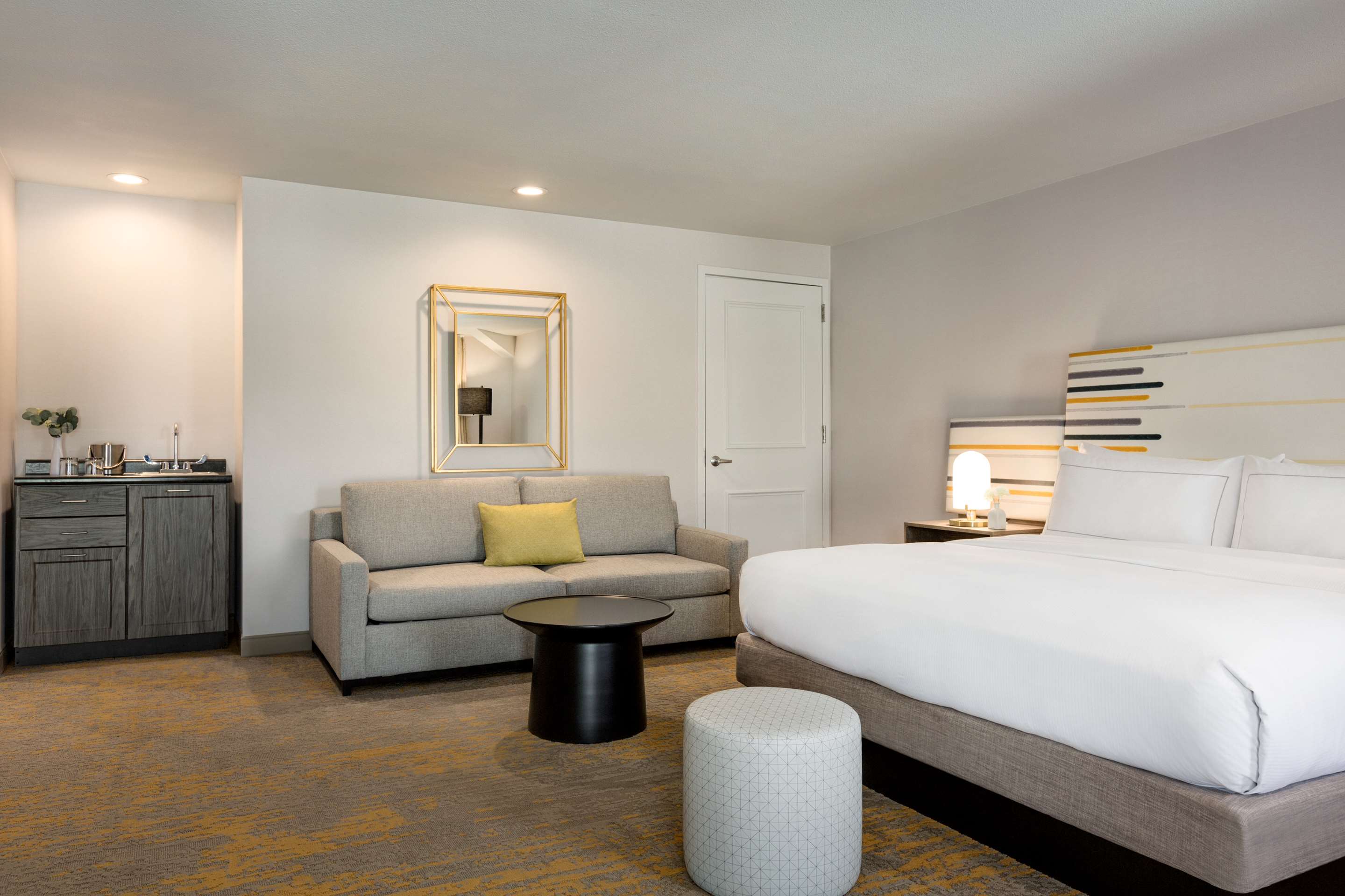 Guest room